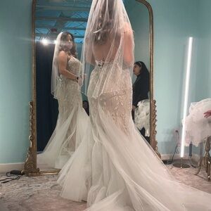 Enzoani Elegant Ivory Bridal Gown